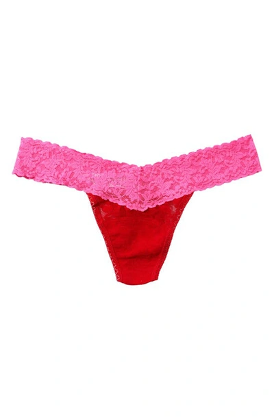 Hanky Panky Signature Lace Low Rise Thong In Red/ Fiep
