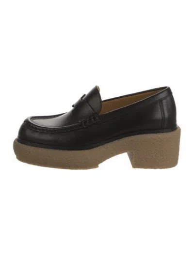 Pre-owned Hermes 2022 Fanny Pumps In Black