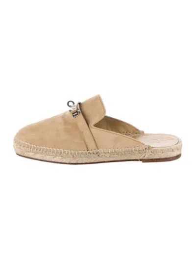 Pre-owned Hermes 2023 Feria Espadrilles In Neutrals