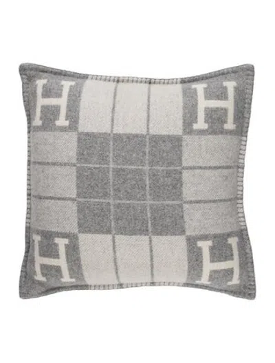 Pre-owned Hermes Avalon Iii Throw Pillow In Grey