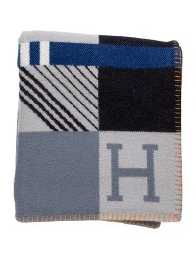 Pre-owned Hermes Avalon Jump'h Throw Blanket In Multicolor