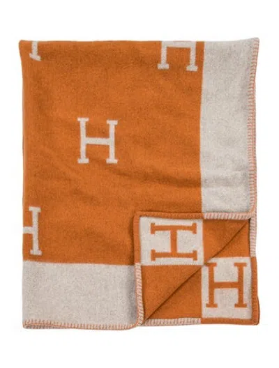 Pre-owned Hermes Avalon Throw Blanket In Neutrals/orange