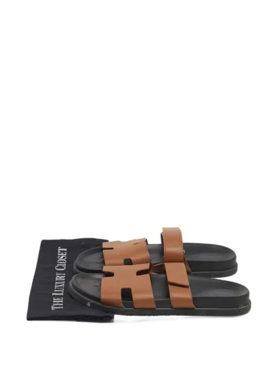 Pre-owned Hermes Chypre Touch-strap Sandals In Brown