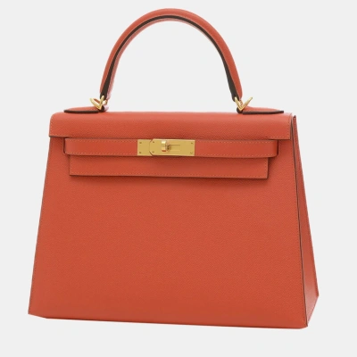 Pre-owned Hermes Kelly 28 Outside Stitching Handbag Epson Capucines Gold Hardware Z Engraved In Red