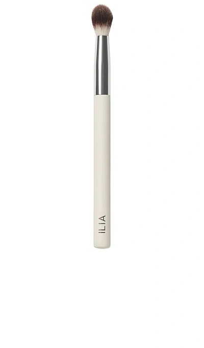 Ilia Blending Brush In N,a