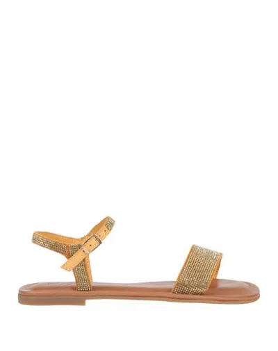 Inuovo Woman Sandals Yellow Size 9 Soft Leather