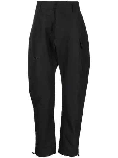 Iso.poetism Flap-pockets Cotton-blend Parachute Pants In Black