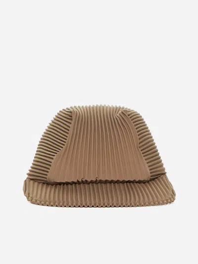 Issey Miyake Pleated Fabric Cap In Brown