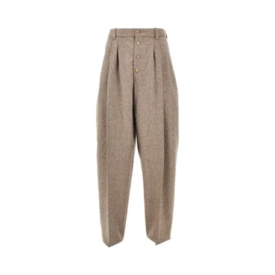 Jacquemus Pants Made From Mélange Virgin Wool Felt, Featuring Wide And Curved Leg With Triple Dart A In Beige