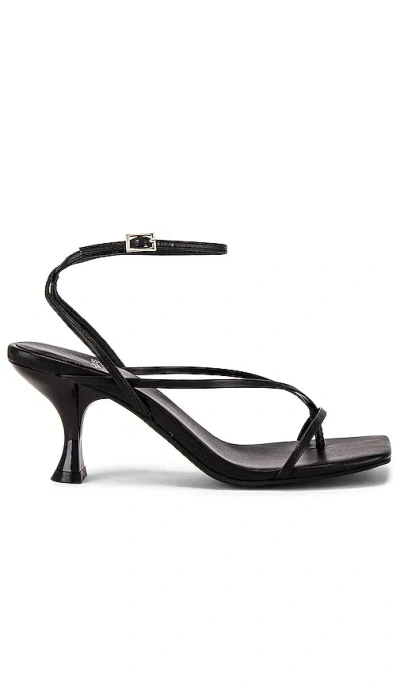 Jeffrey Campbell Fluxx Sandal In Black
