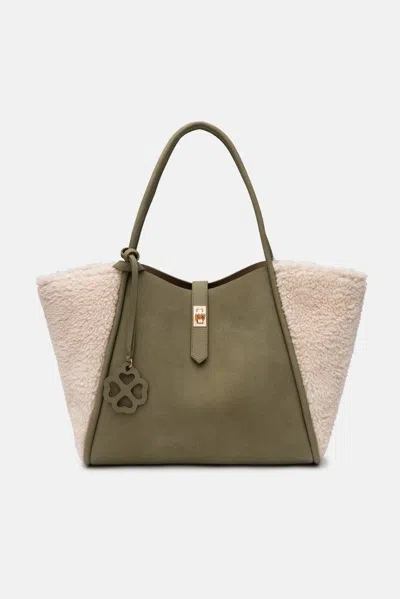 Jelavu Women's Green  Aspenn Faux Shearling Tote Bag - Sage