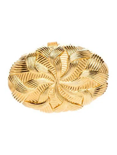 Pre-owned Judith Leiber Clutch In Gold