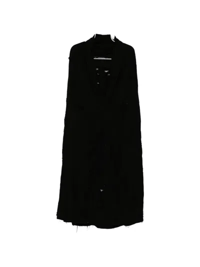 Julius Distressed Sleeveless Jacket In Black