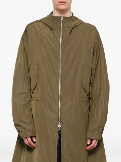 Juunj Hooded Slogan-print Parka In Brown