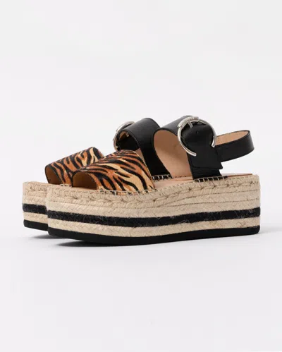 Kanna Pony Womens Flatform Sandals In Gold