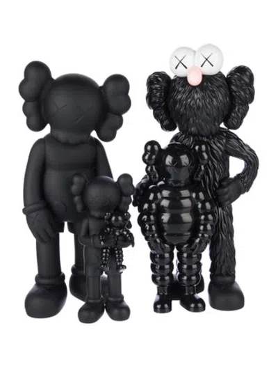 Pre-owned Kaws 4-piece 2021 Family Open Edition Figurine Set In Black