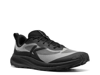 Keen Wander Trail Running Shoe In Black