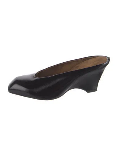 Pre-owned Khaite Leather Mules In Black