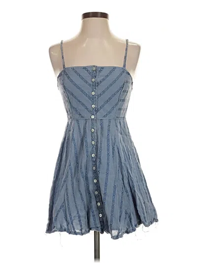 Pre-owned Kimchi Blue Sleeveless Top Blue Strapless Neckline Tops