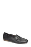 Korks Posie Penny Loafer In Black