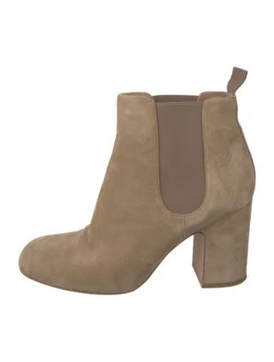 Pre-owned Laurence Dacade Suede Chelsea Boots In Neutrals