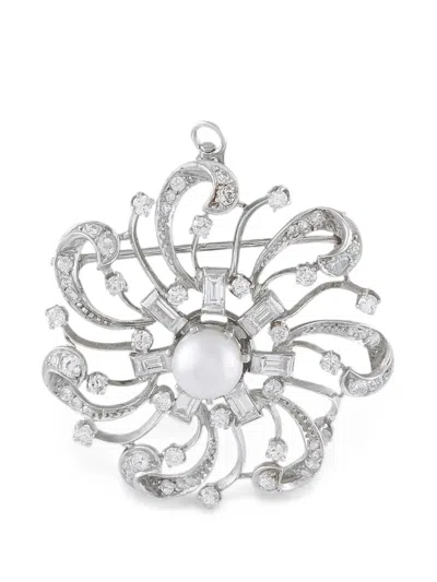 Pre-owned Lb Exclusive Pearl And Diamond Brooch In Silver