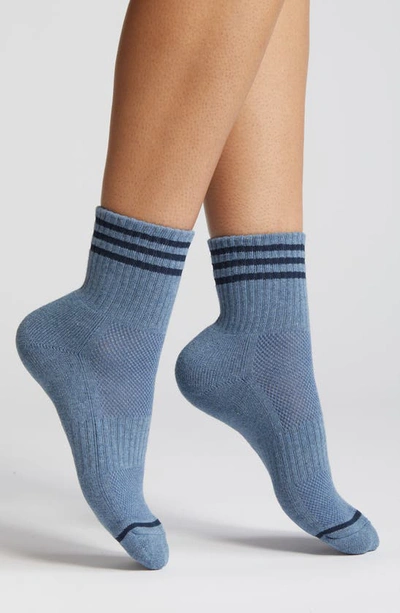 Le Bon Shoppe Girlfriend Quarter Socks In Indigo
