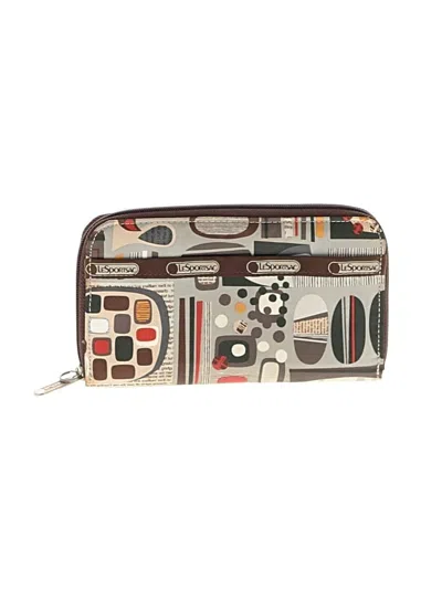 Pre-owned Lesportsac Wallet In Gray