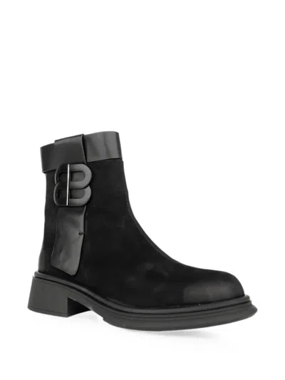 Linda Baumann Buckle-detail Panelled Ankle Boots In Black