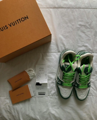 Pre-owned Louis Vuitton Green/white Lv Trainers Shoes