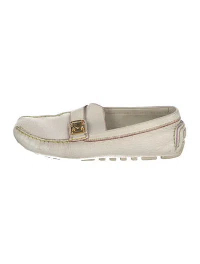 Pre-owned Louis Vuitton Leather Loafers In Neutrals