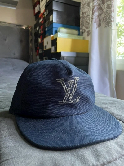 Pre-owned Louis Vuitton Navy Chain Logo Hat