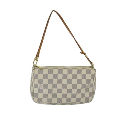 Pre-owned Louis Vuitton Pochette Canvas Clutch Bag () In White