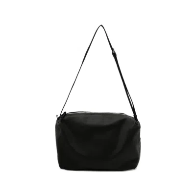 Low Classic Top-zip Shoulder Bag In Black