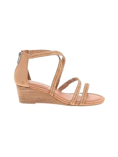 Pre-owned Lucky Brand Wedges In Tan