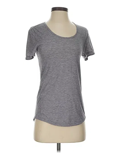 Pre-owned Lucy Active T-shirt In Gray