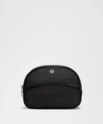 Lululemon City Essentials Pouch 4l
