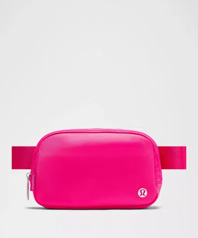 Lululemon Everywhere Belt Bag 1l
