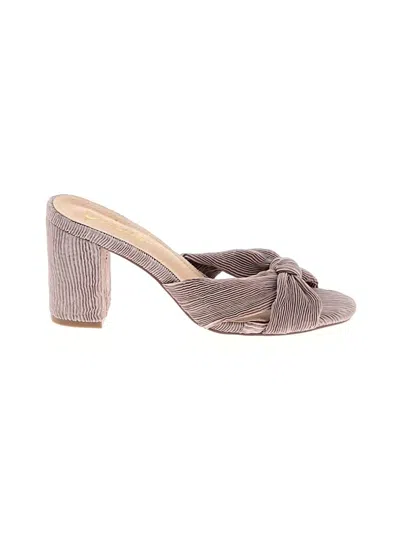 Pre-owned Lulus Sandals In Gray