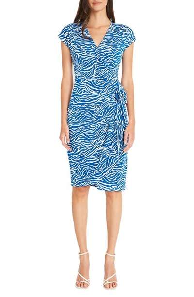 Maggy London Matte Jersey Short Sleeve Wrap Dress In Soft White/ Blue