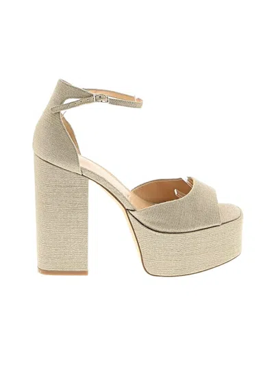 Pre-owned Marc Fisher Ltd Heels In Ivory