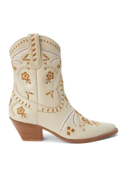 Matisse Women's Amber Floral Stitched Cowgirl Boot In Ivory In White