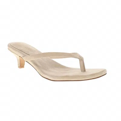 Matisse Women's Foster Sandal In Natural In White