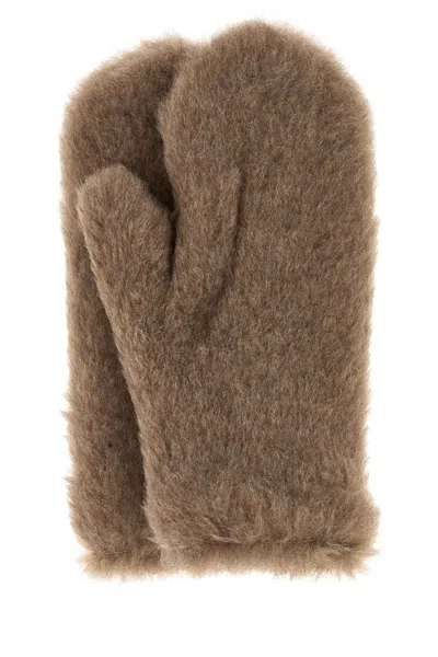 Max Mara Cappuccino Eco Fur Ombra Gloves In Beige