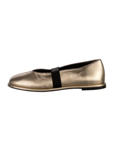 Pre-owned Me+em Leather Ballet Flats In Gold