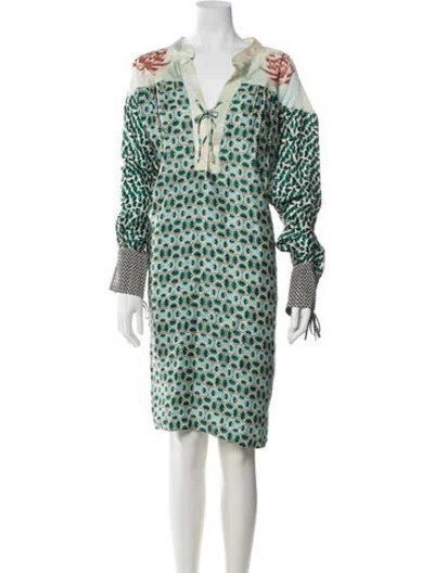 Pre-owned Me369 Printed Knee-length Dress In Green