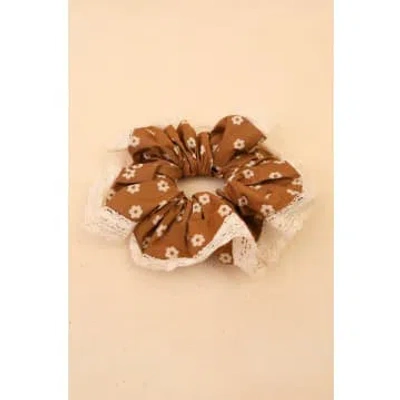 Meadows Lace Daisy Print Scrunchie In Brown