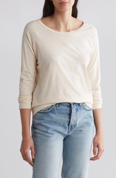Melrose And Market Cotton Raglan Sleeve T-shirt In Beige Pearl