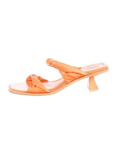 Pre-owned Mercedes Castillo Leather Slides In Orange