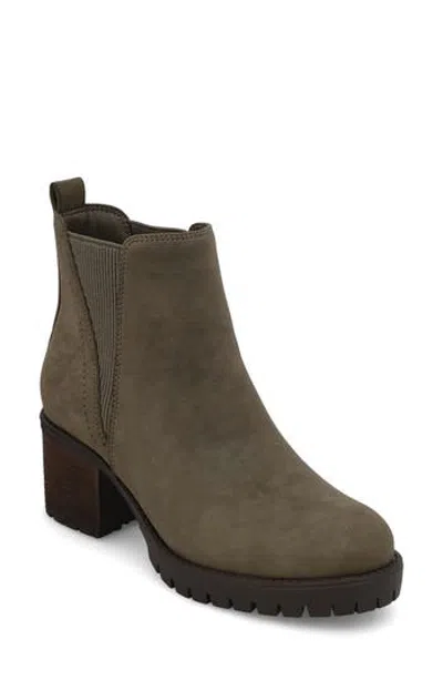 Mia Jody Lug Sole Platform Chelsea Boot In Gray